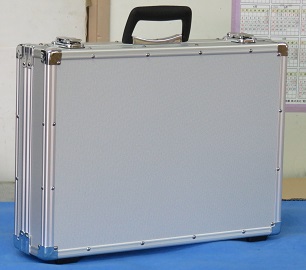 工具収納特注アルミケース